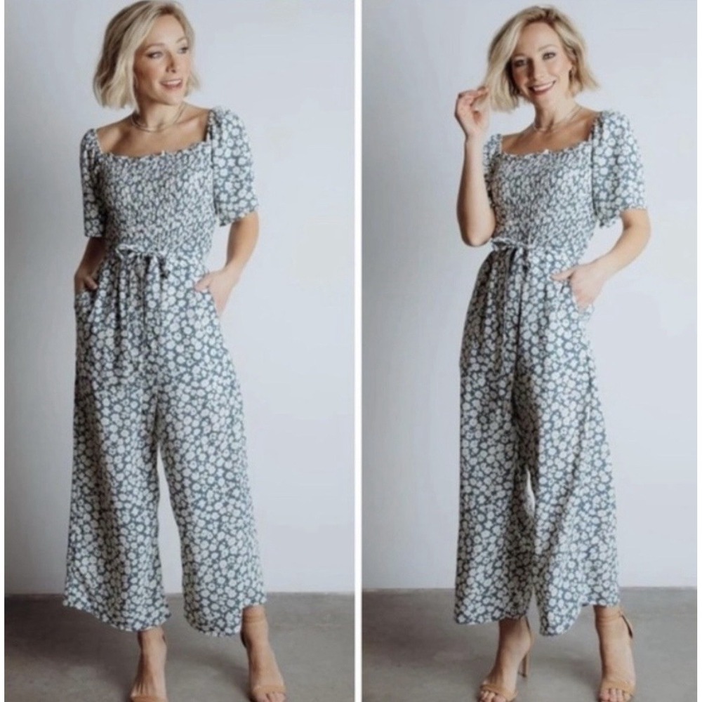 Baltic Born Kendall Floral Jumpsuit Size 3XL Blue White Smocked Wide Leg NWT